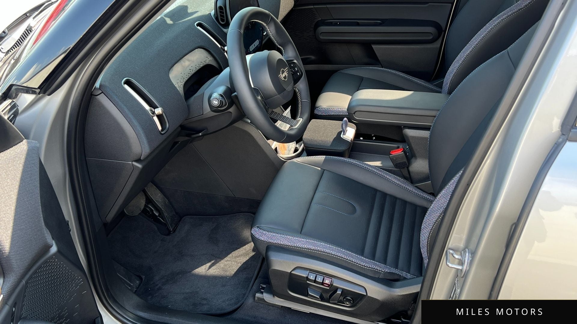 MINI Countryman 2025 — миниатюра 10