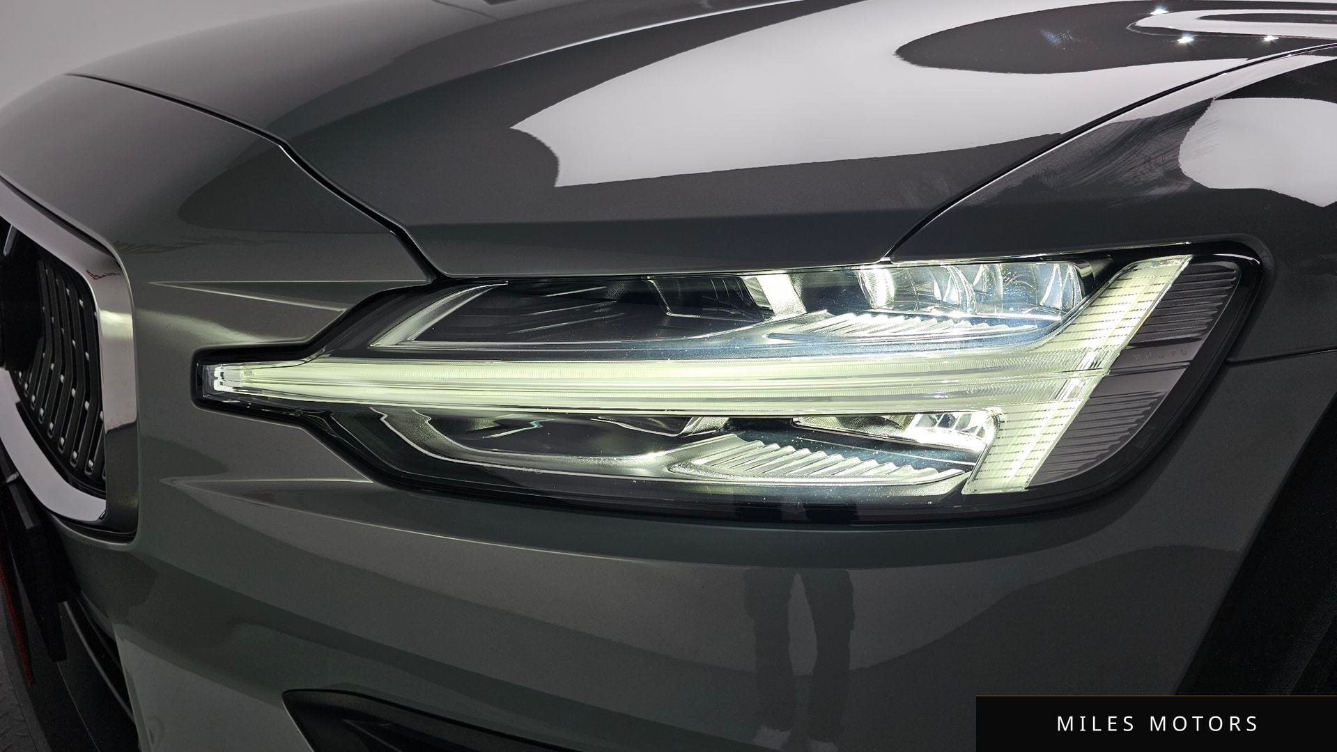 Volvo V60 2024 — миниатюра 7