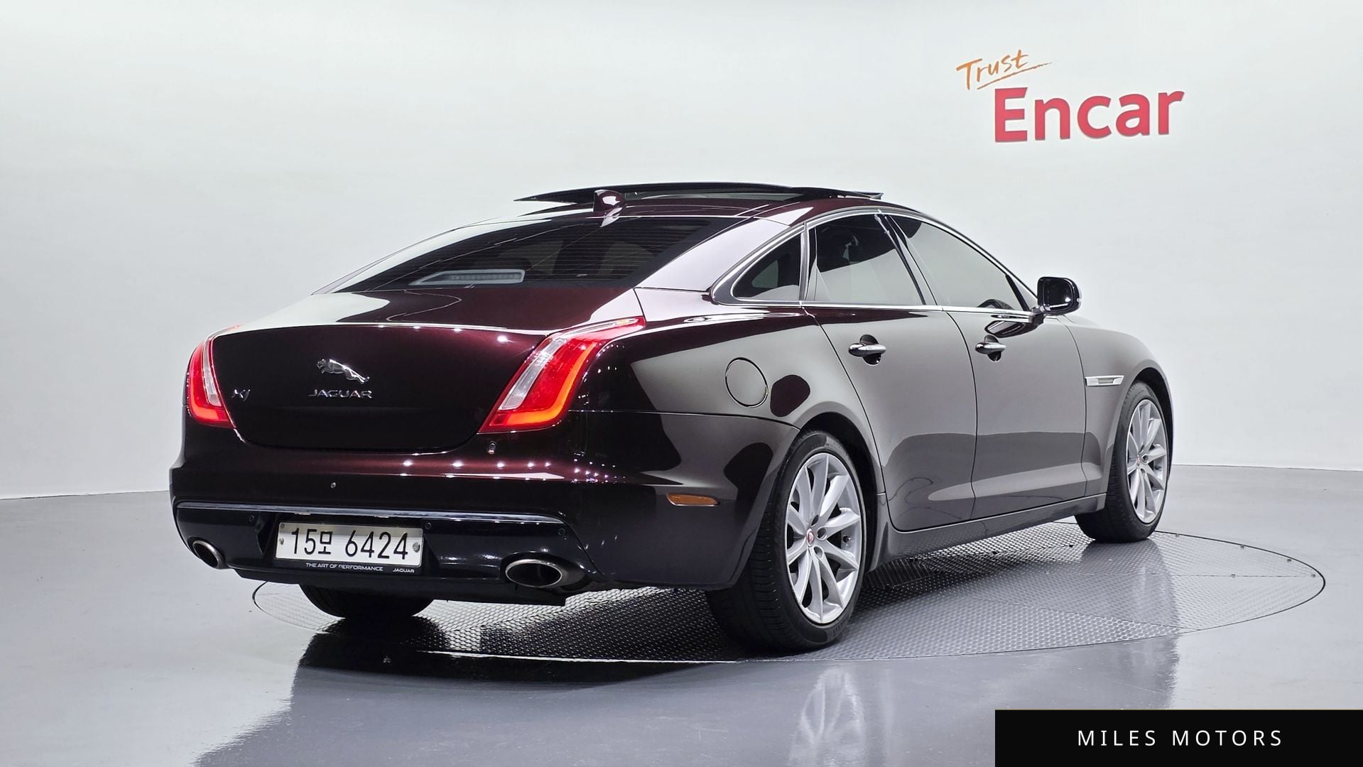 Jaguar All New XJ 2018 — миниатюра 2