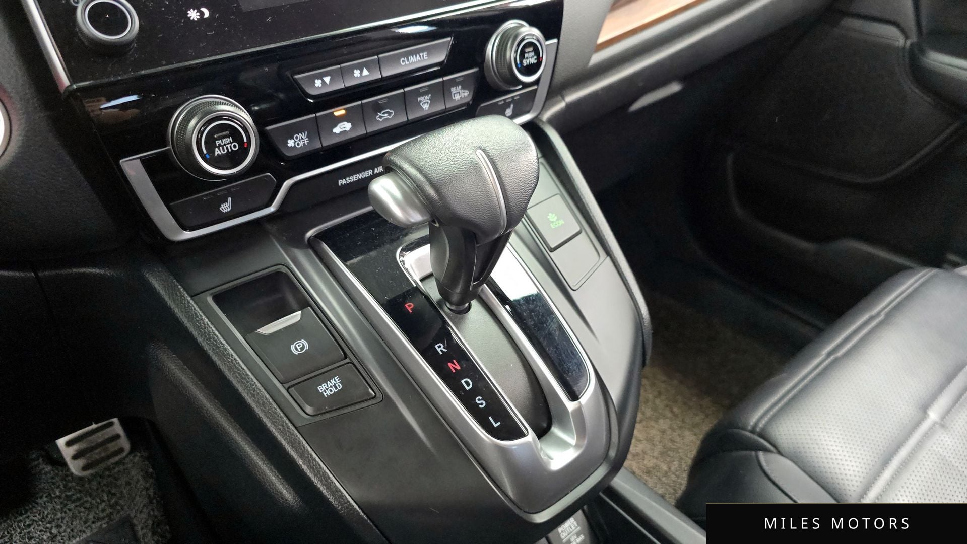Honda CR-V 2019 — миниатюра 12