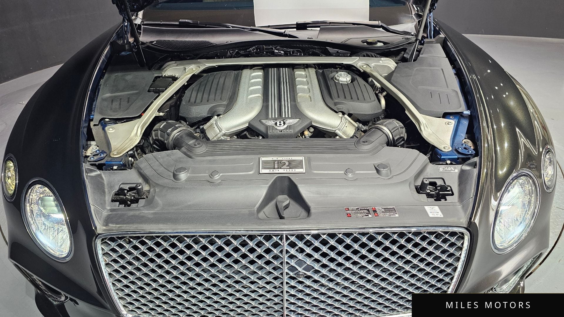 Bentley Continental GT 2019 — миниатюра 6