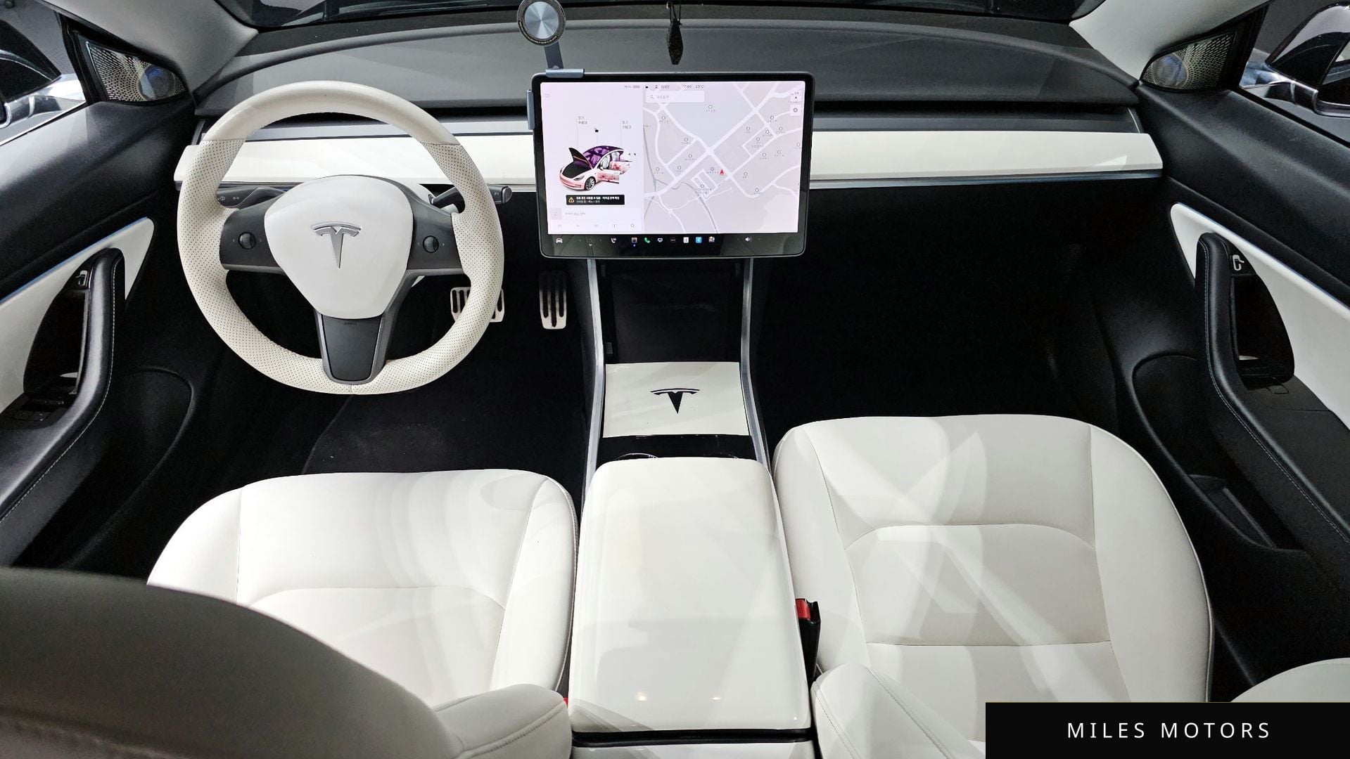 Tesla Model 3 2020 — миниатюра 7