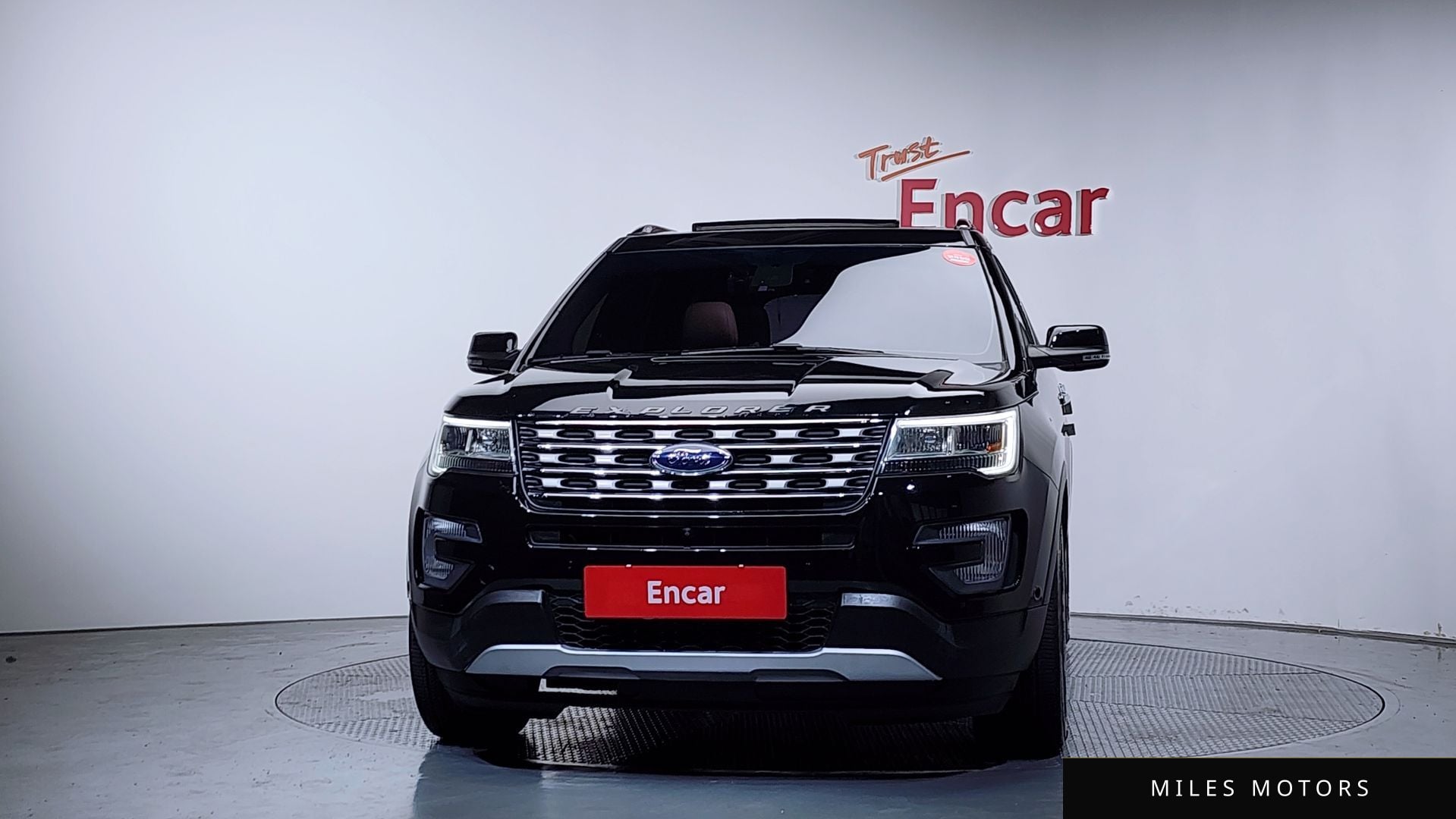Ford Explorer 2017 — миниатюра 3
