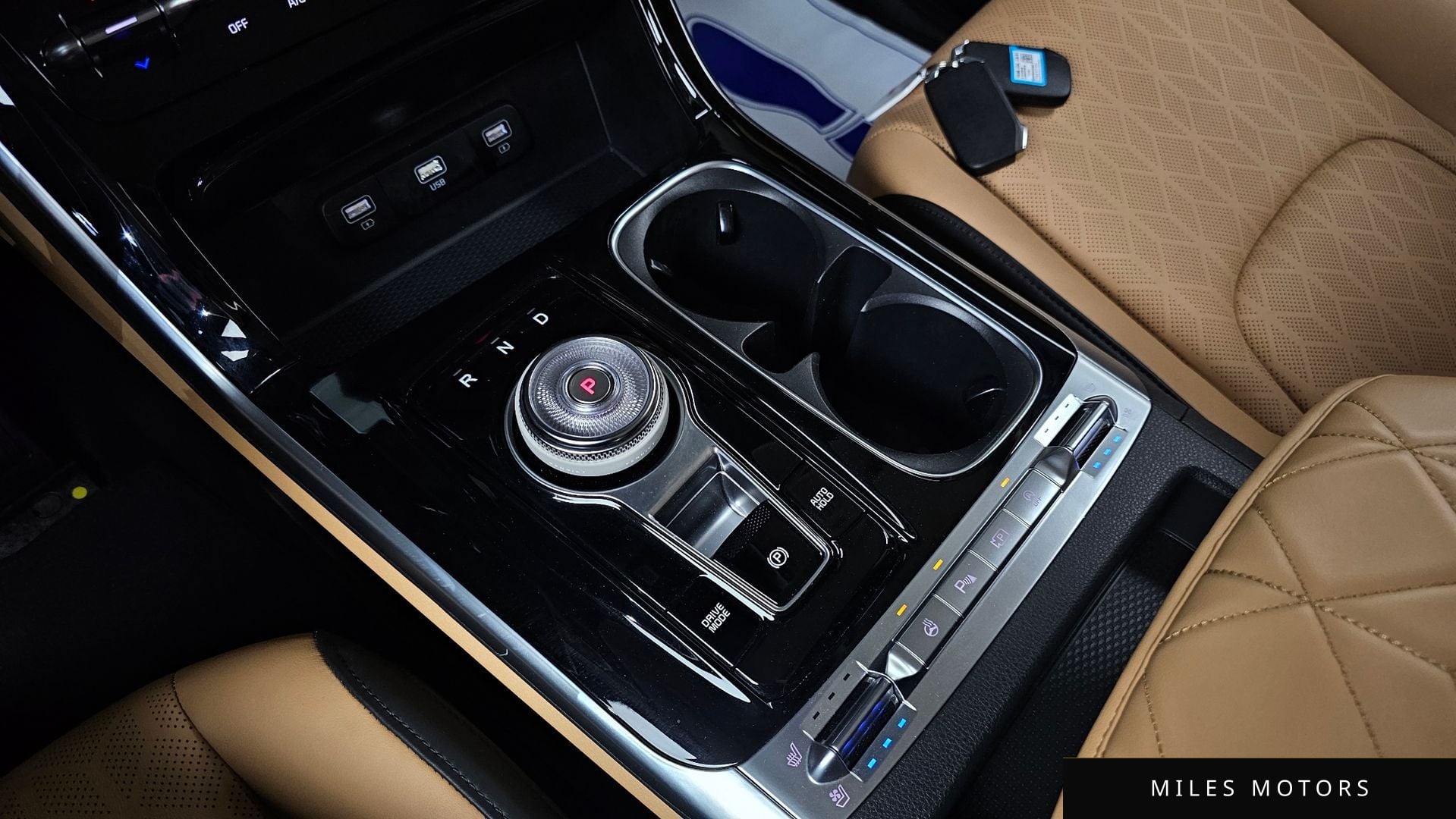 Kia Carnival 2021 — миниатюра 12