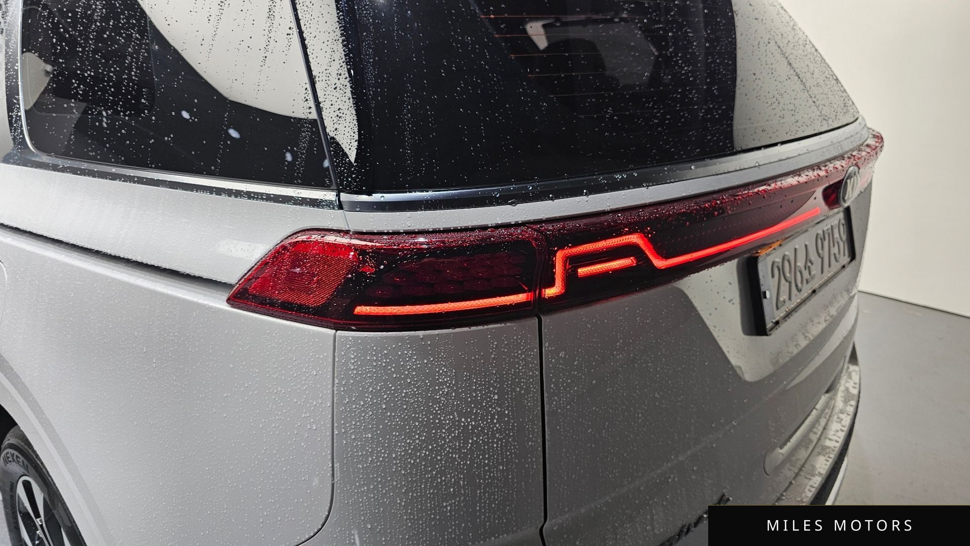 Kia Carnival 2021 — миниатюра 9