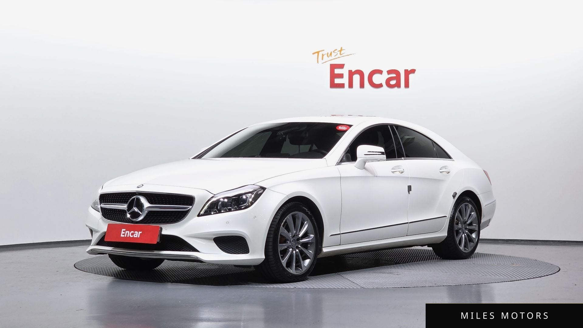 Mercedes-Benz CLS-Class W218 2015 — фото 1 из 12