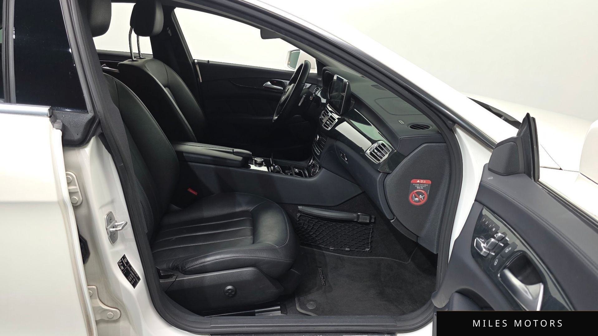 Mercedes-Benz CLS-Class W218 2015 — миниатюра 11
