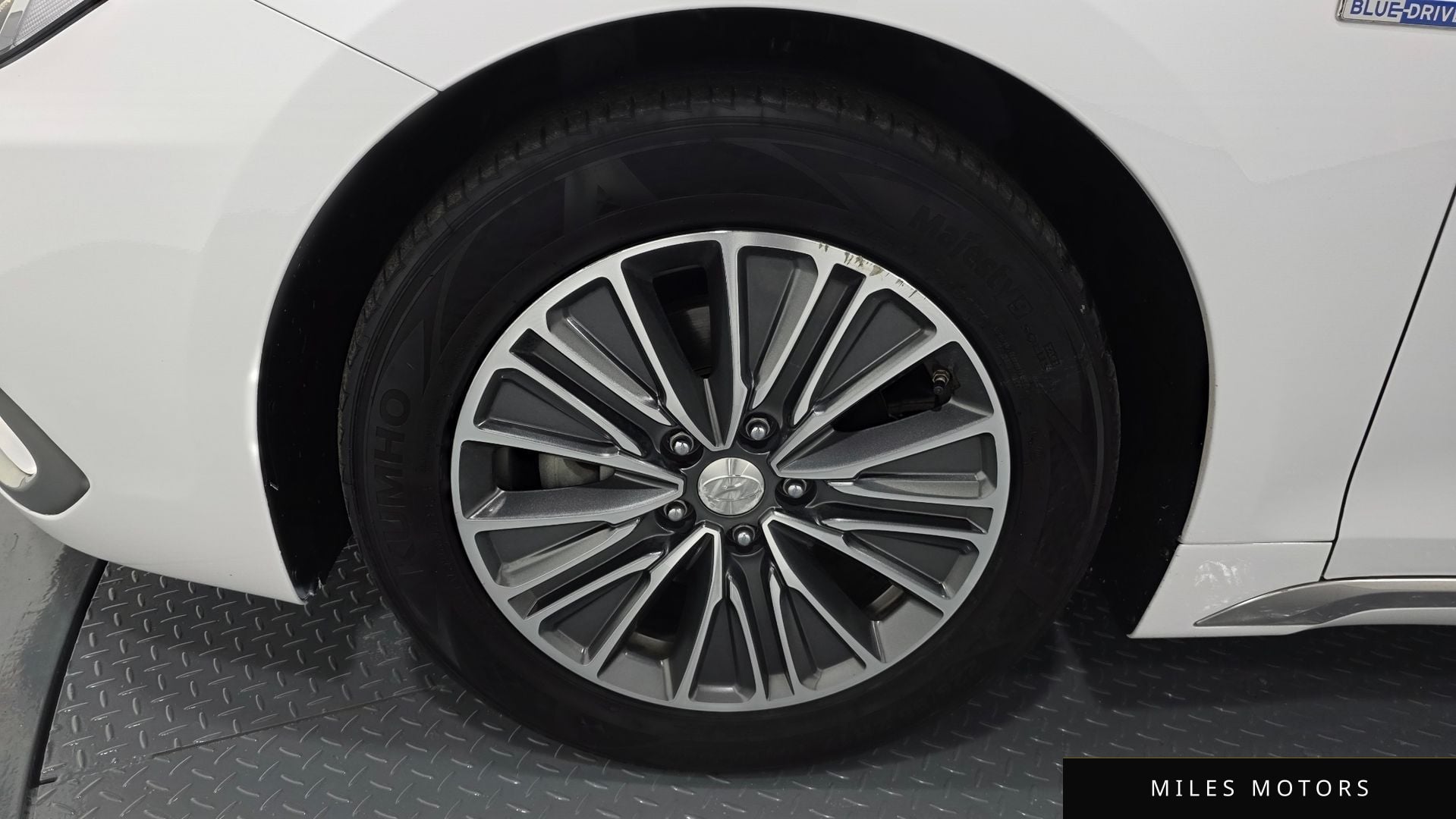 Hyundai Grandeur 2018 — миниатюра 5