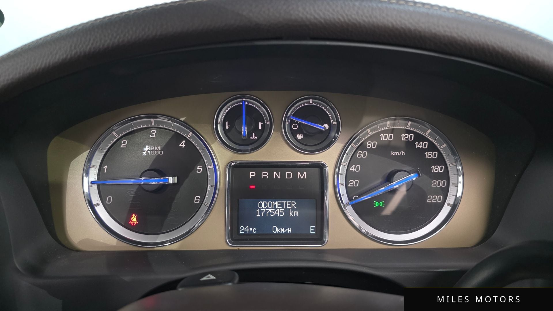 Cadillac Escalade 2011 — миниатюра 8