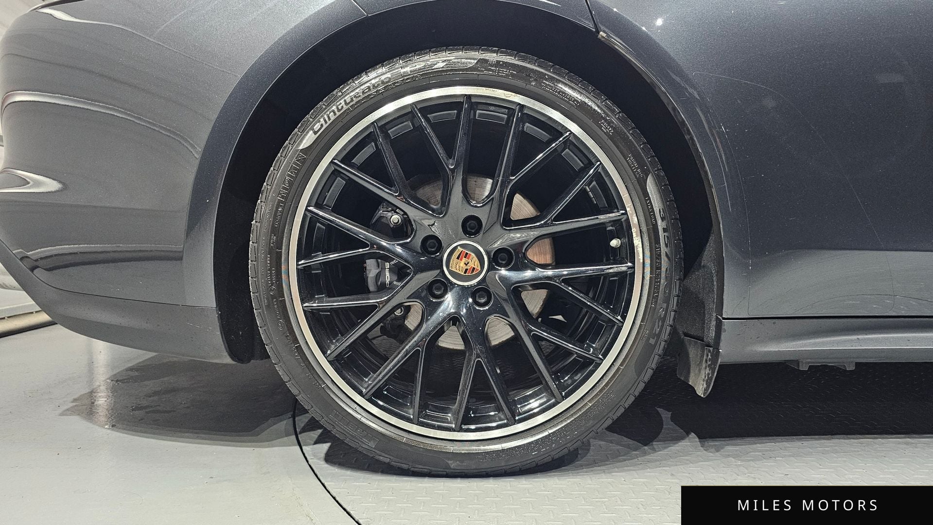 Porsche Panamera 2021 — миниатюра 5