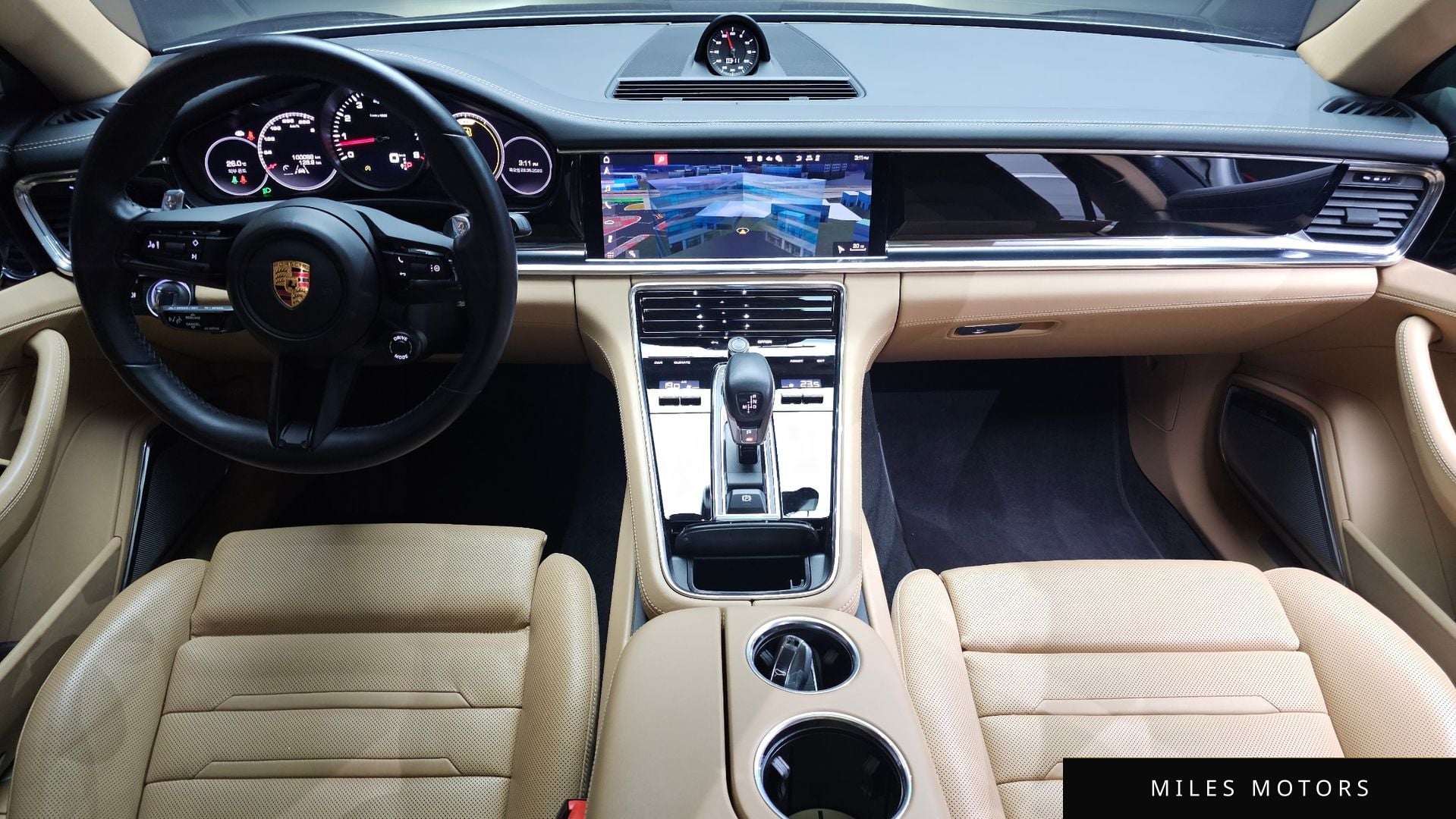 Porsche Panamera 2021 — миниатюра 7