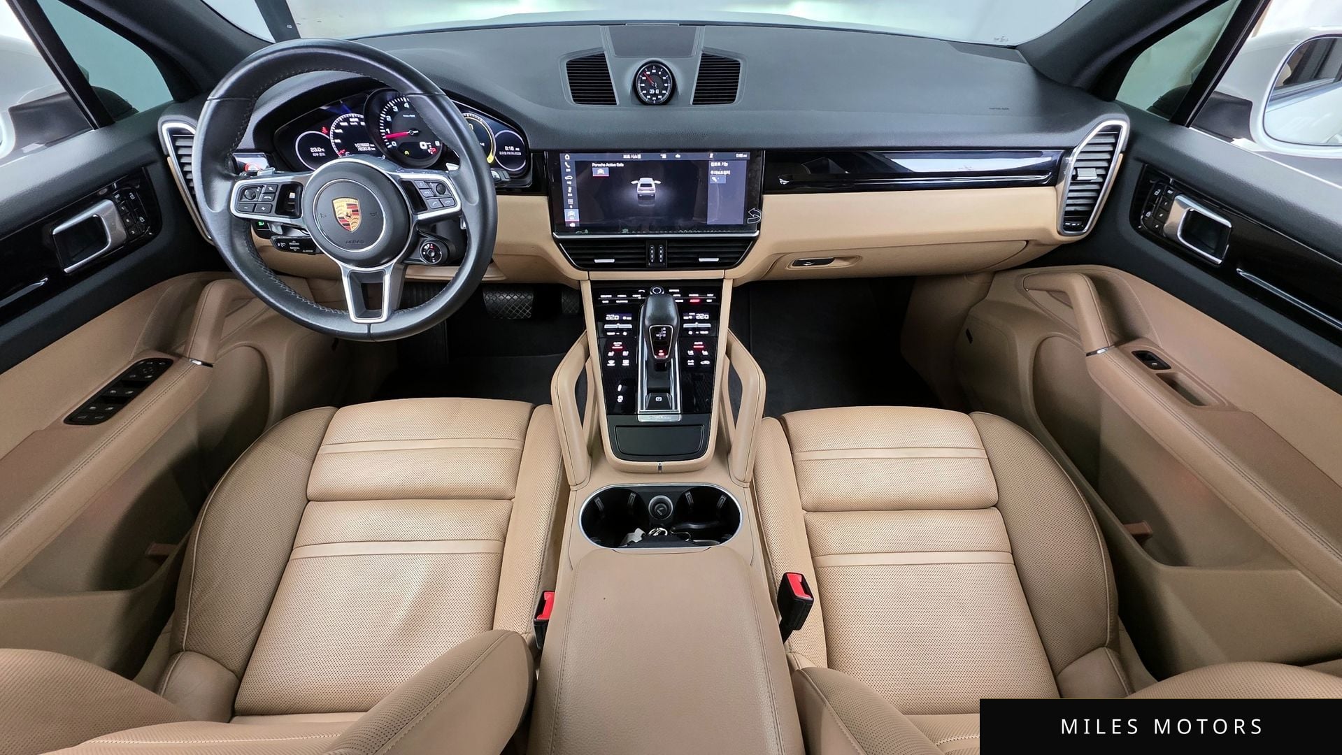 Porsche Cayenne 2020 — миниатюра 10