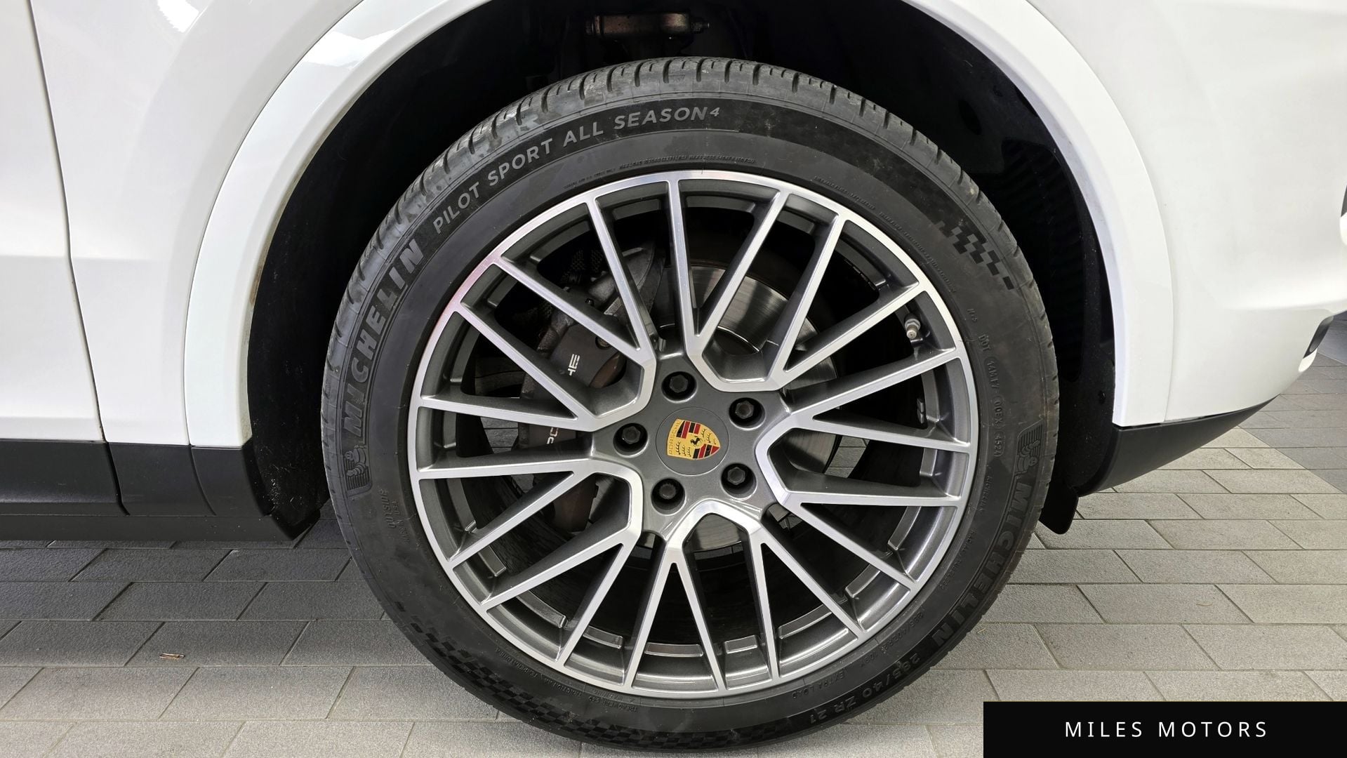 Porsche Cayenne 2020 — миниатюра 7