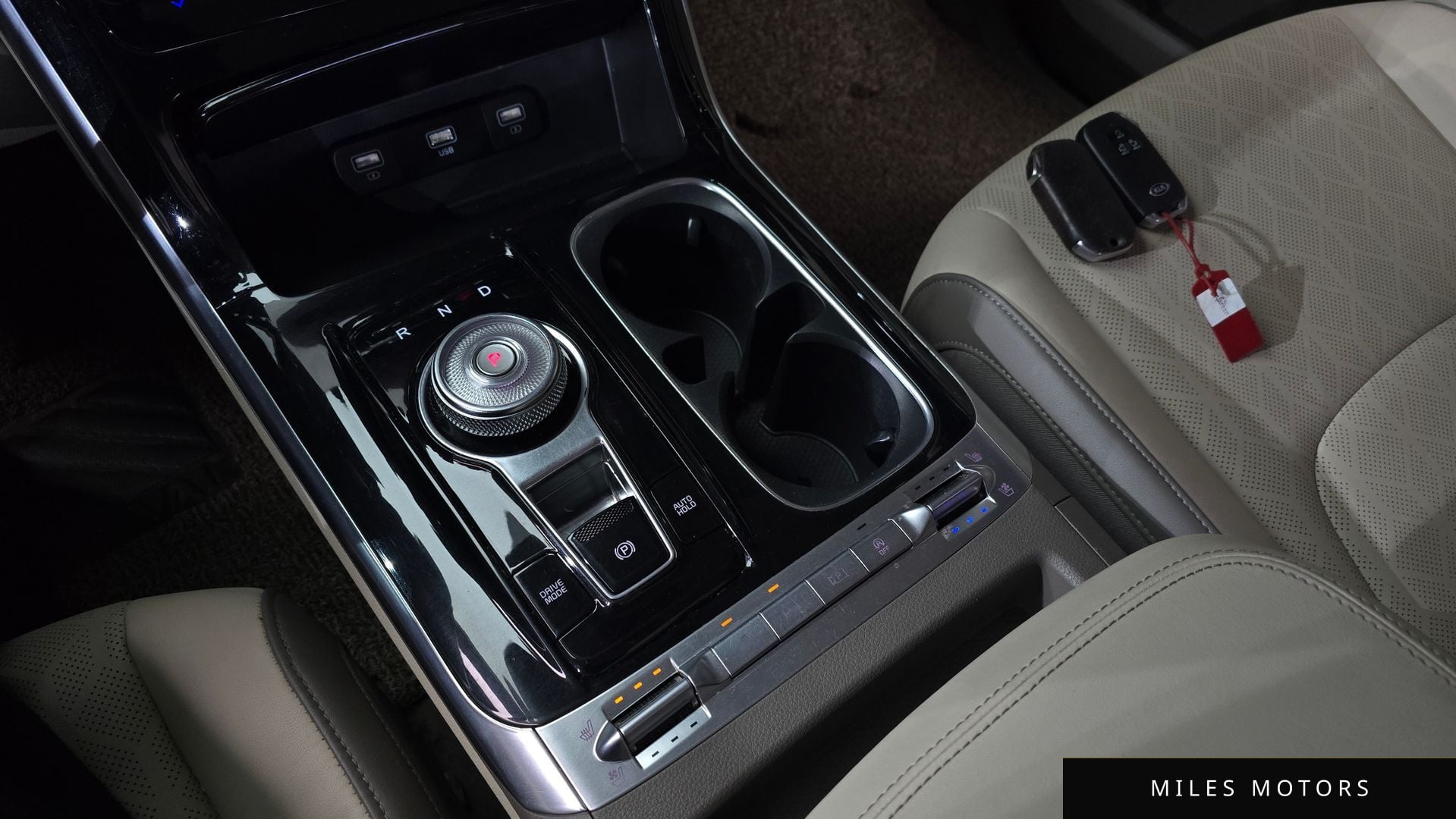 Kia Carnival 2021 — миниатюра 9