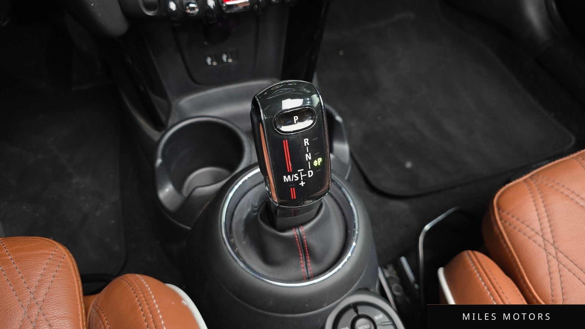 MINI Cooper Convertible 2020 — миниатюра 9