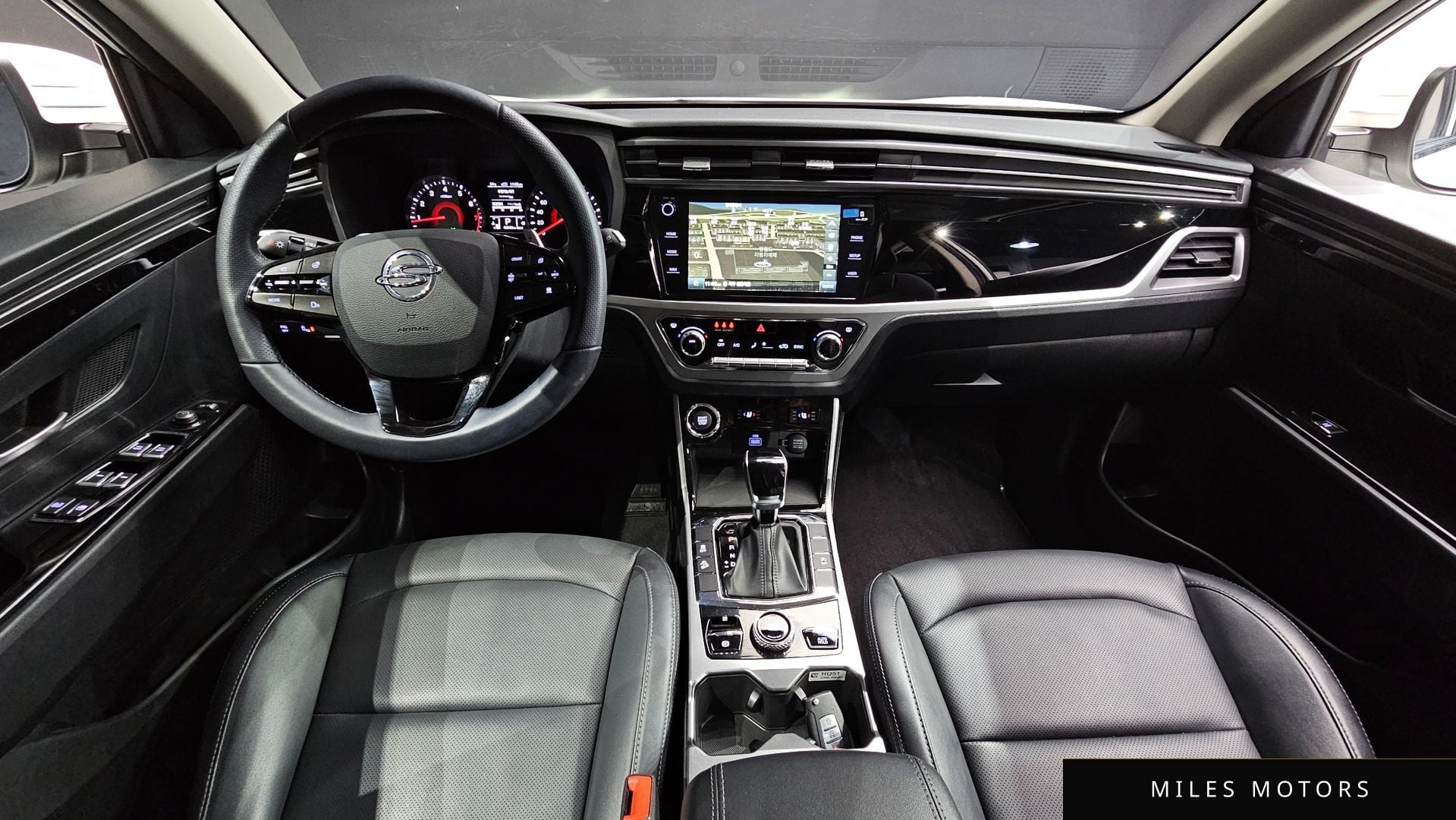 KG Mobility Beautiful Korando 2022 — миниатюра 10
