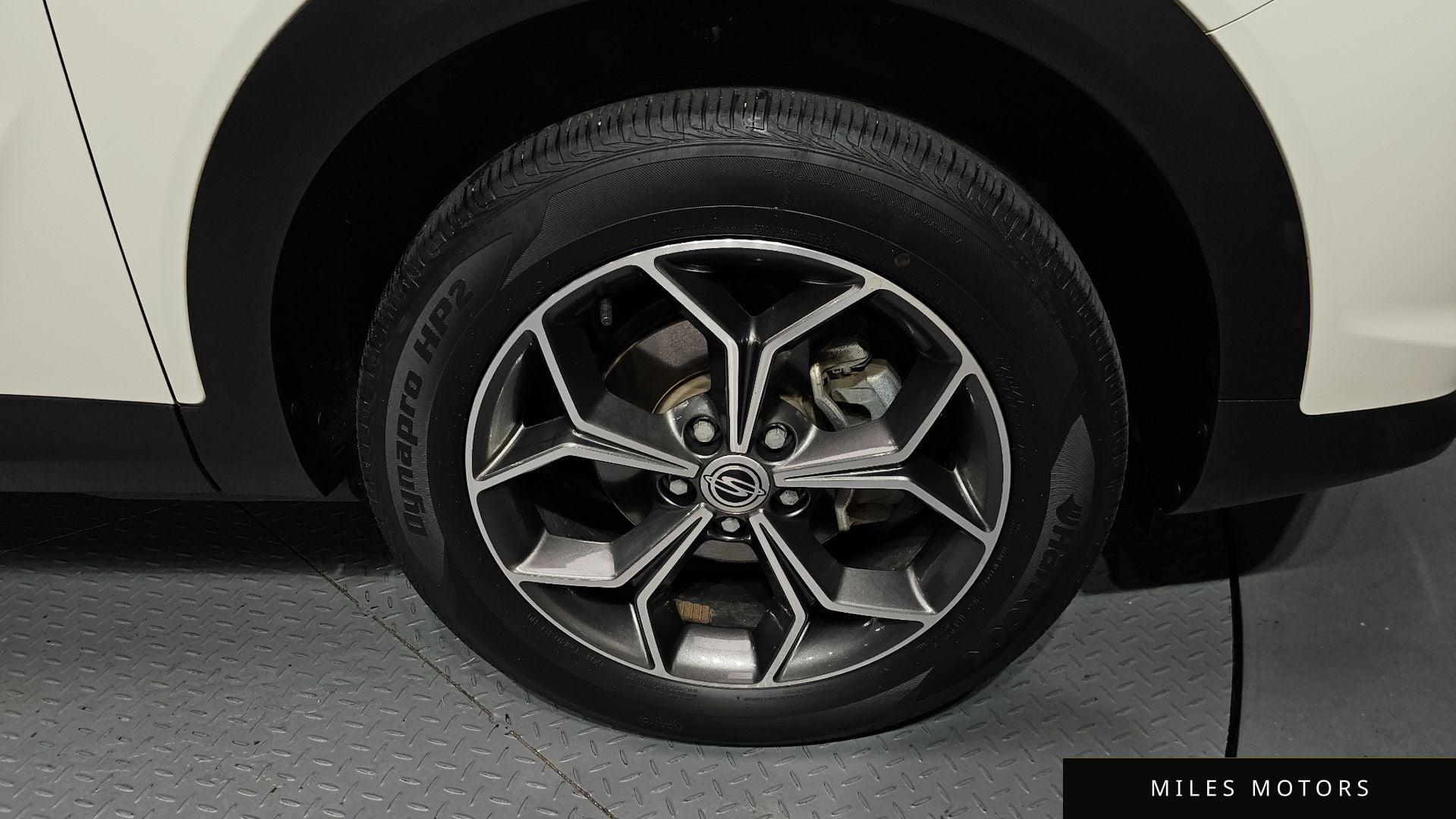 KG Mobility Beautiful Korando 2022 — миниатюра 7