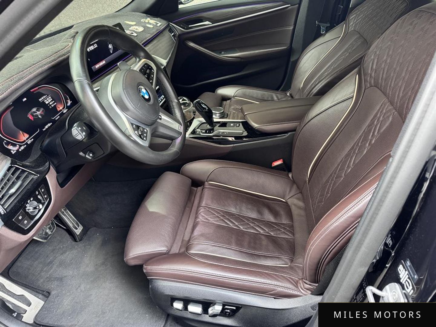 BMW 5 Series (G30) 2020 — миниатюра 6