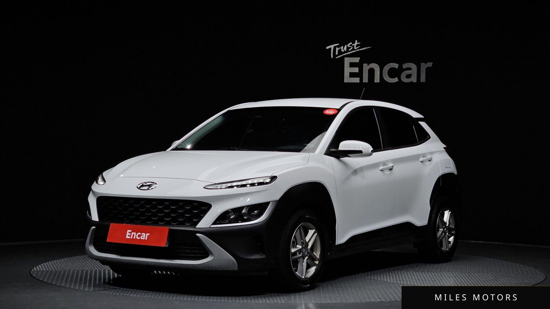 Hyundai Kona 2021 — фото 1 из 12
