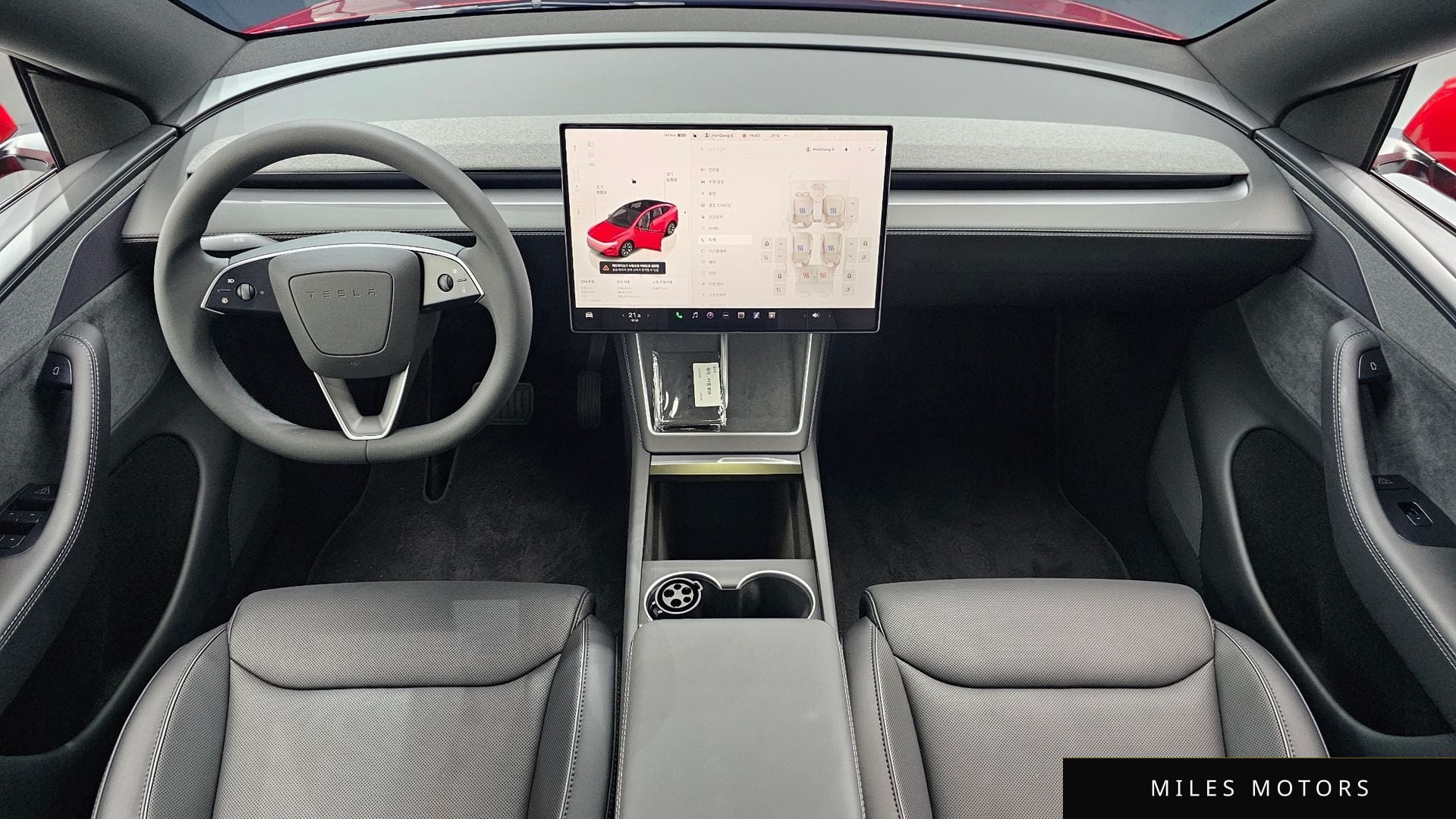 Tesla Model Y 2026 — миниатюра 9