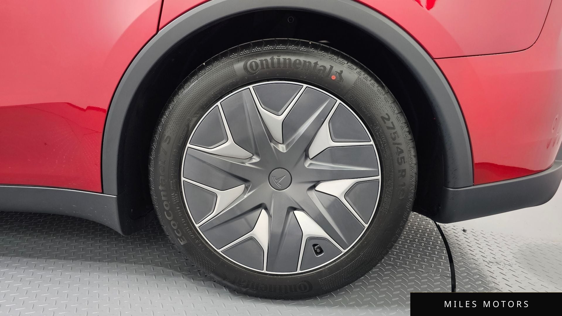 Tesla Model Y 2026 — миниатюра 6
