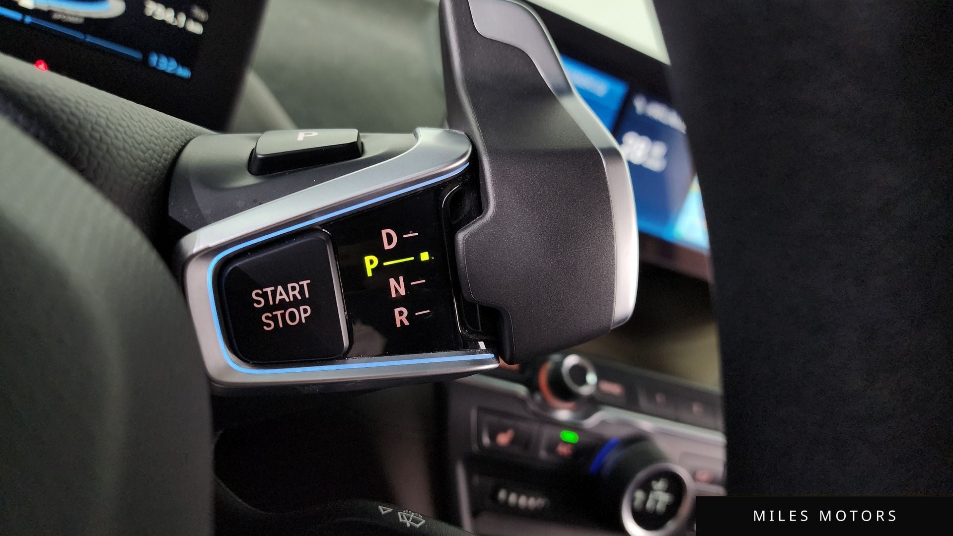 BMW i3 2020 — миниатюра 9