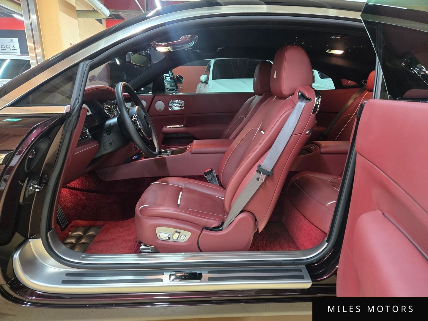 Rolls-Royce Wraith 2020 — миниатюра 7