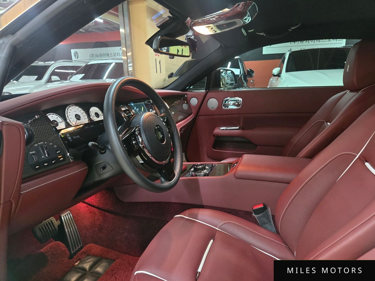 Rolls-Royce Wraith 2020 — миниатюра 8