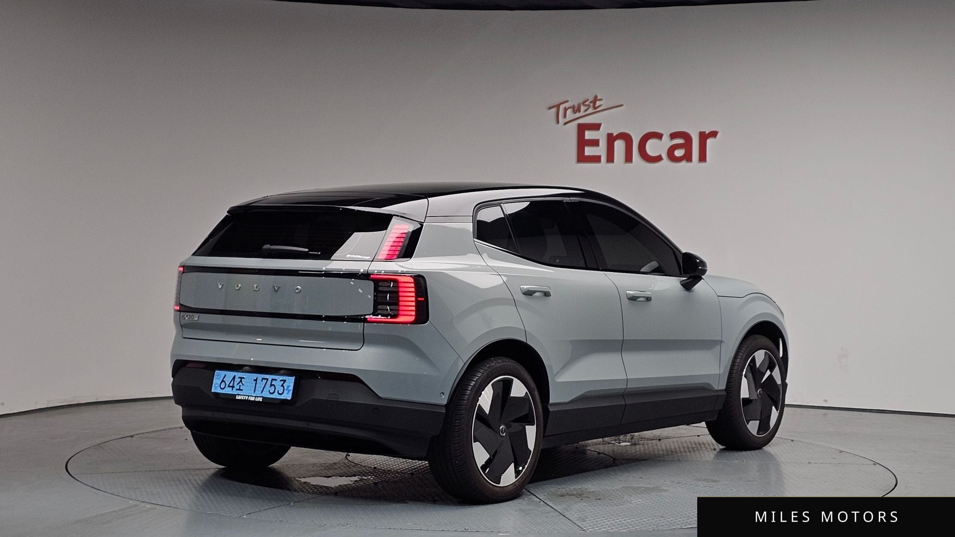Volvo EX30 2025