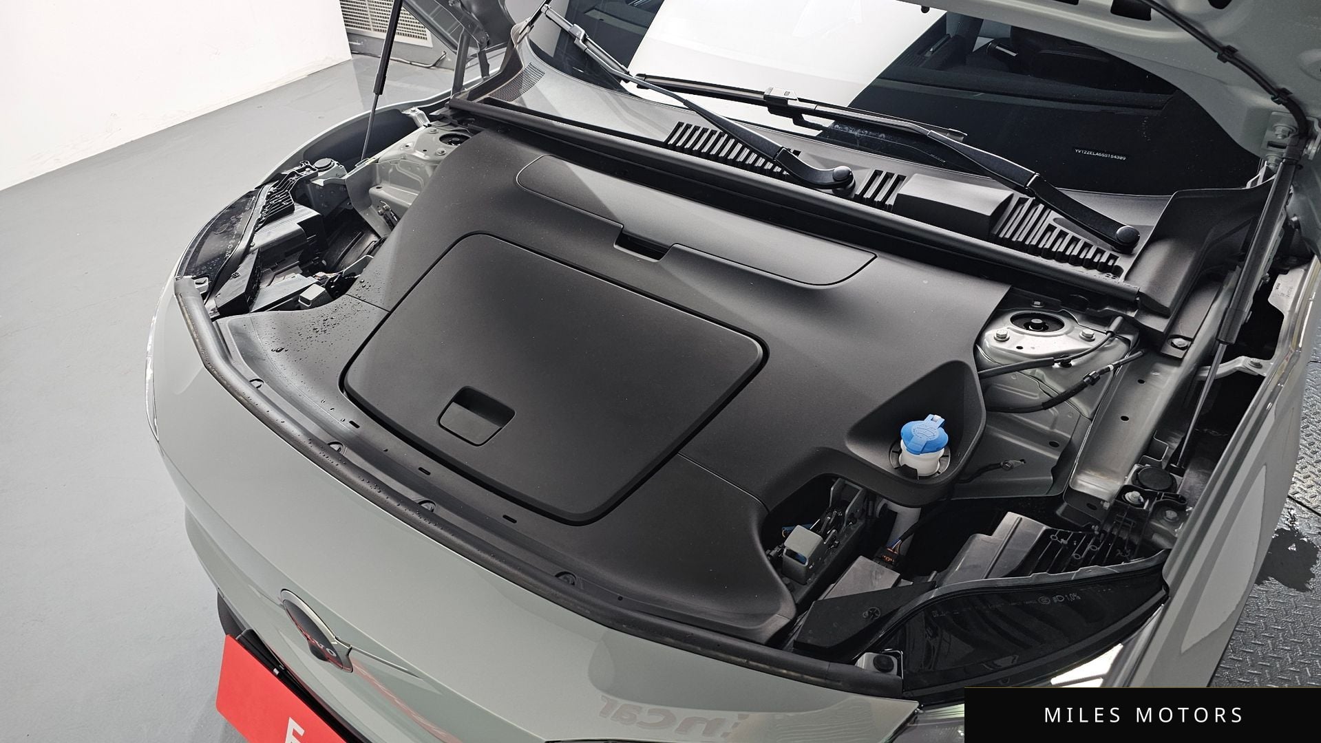 Volvo EX30 2025 — миниатюра 5