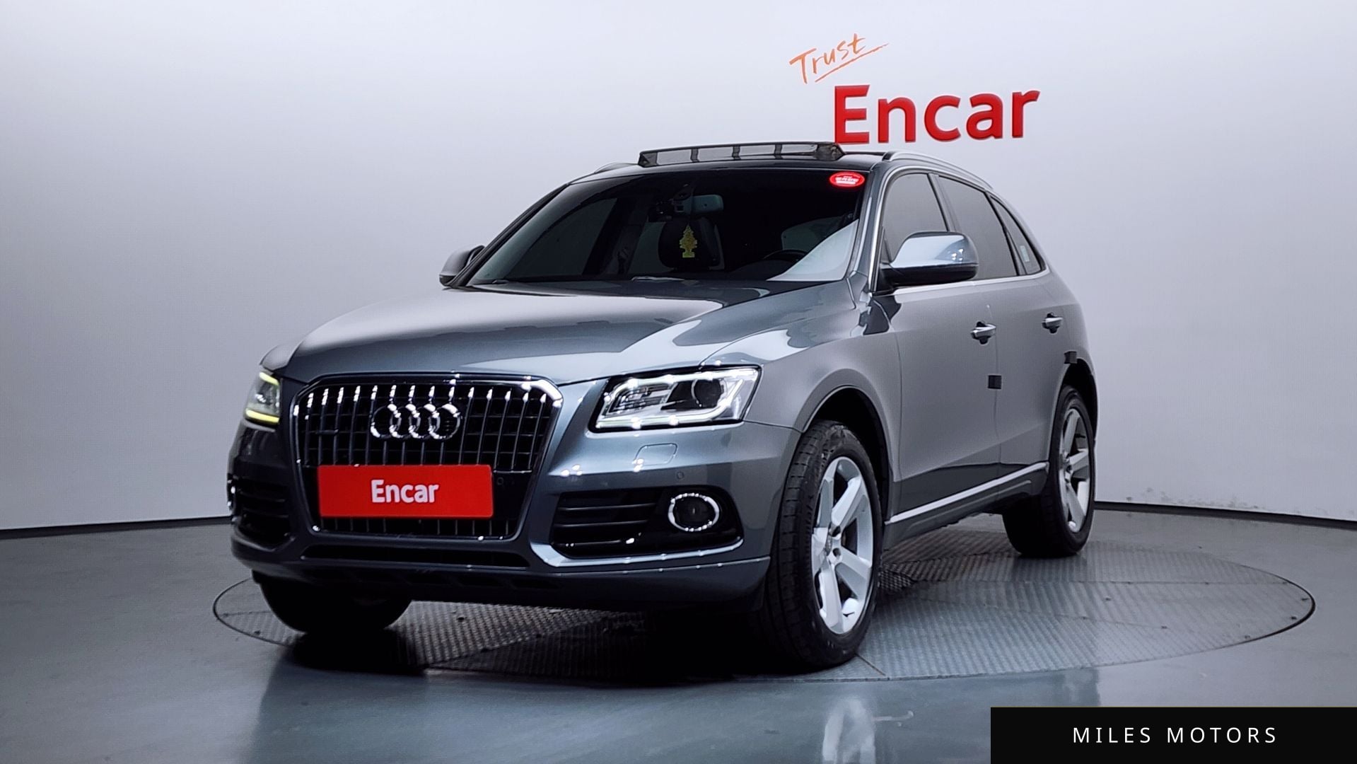 Audi Q5 2015 — фото 1 из 12