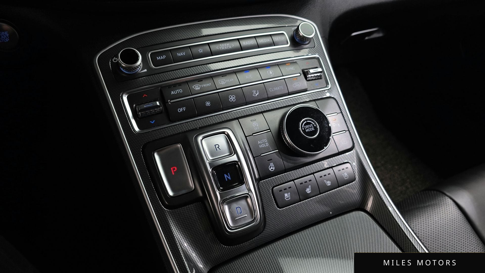 Hyundai Santafe 2021 — миниатюра 12