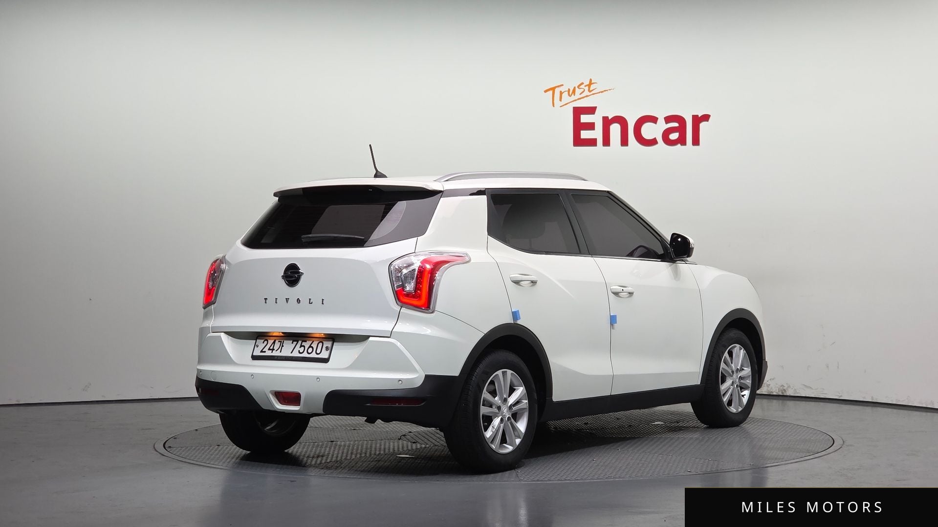 KG Mobility Tivoli 2017 — миниатюра 2