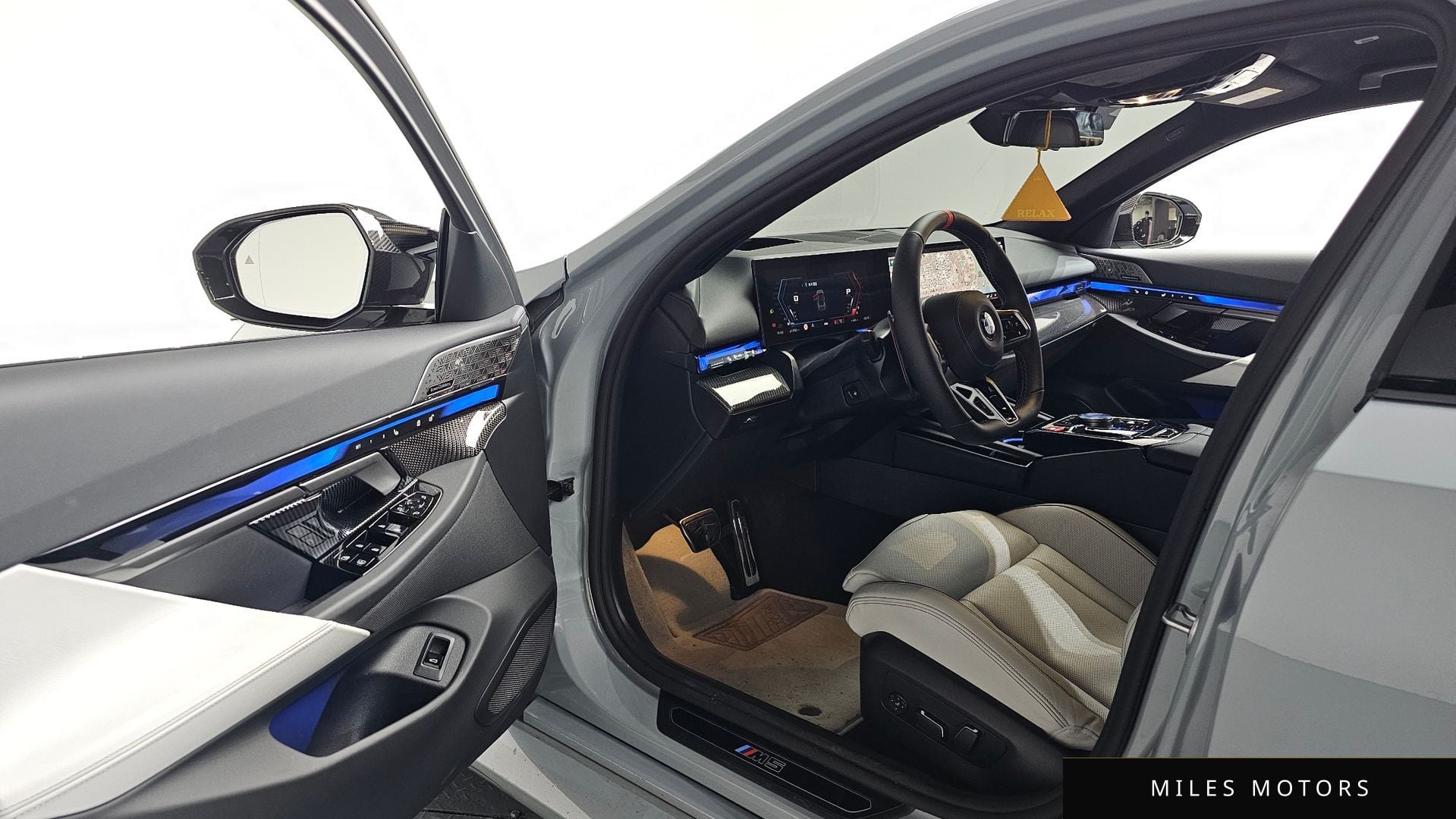 BMW M5 (G90) 2026 — миниатюра 12