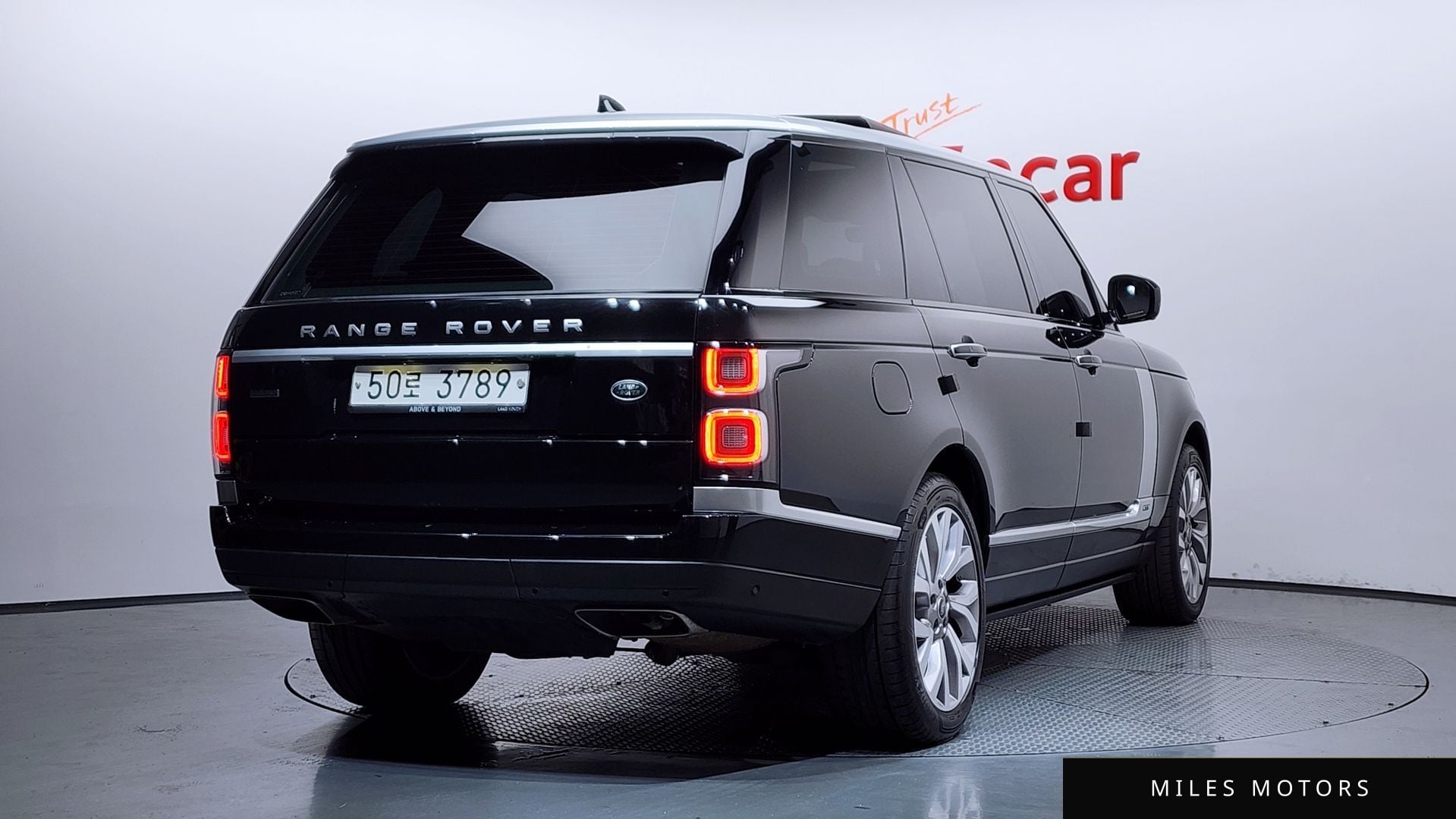 Land Rover Range Rover 2019 — миниатюра 2