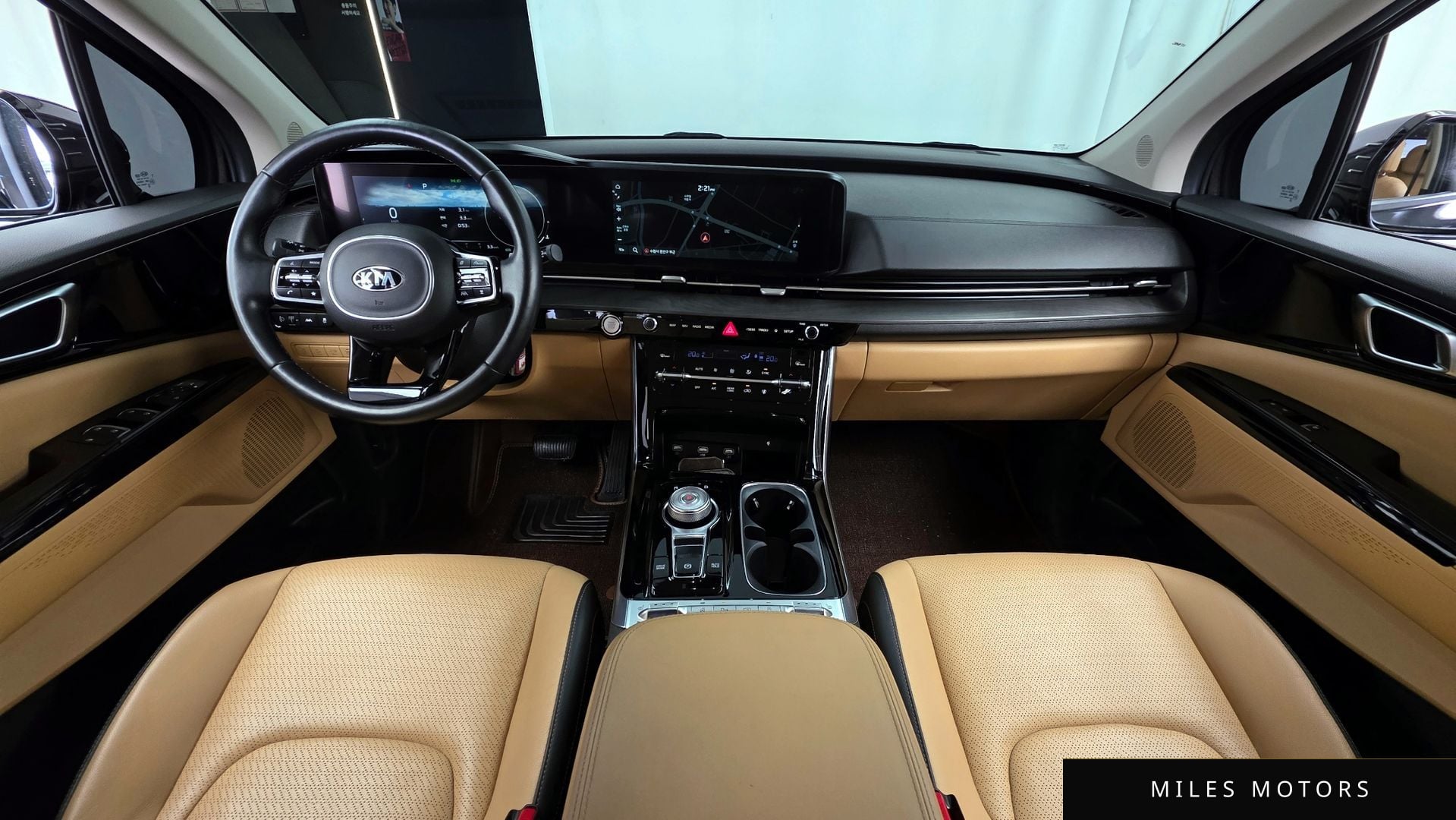 Kia Carnival 2021 — миниатюра 10