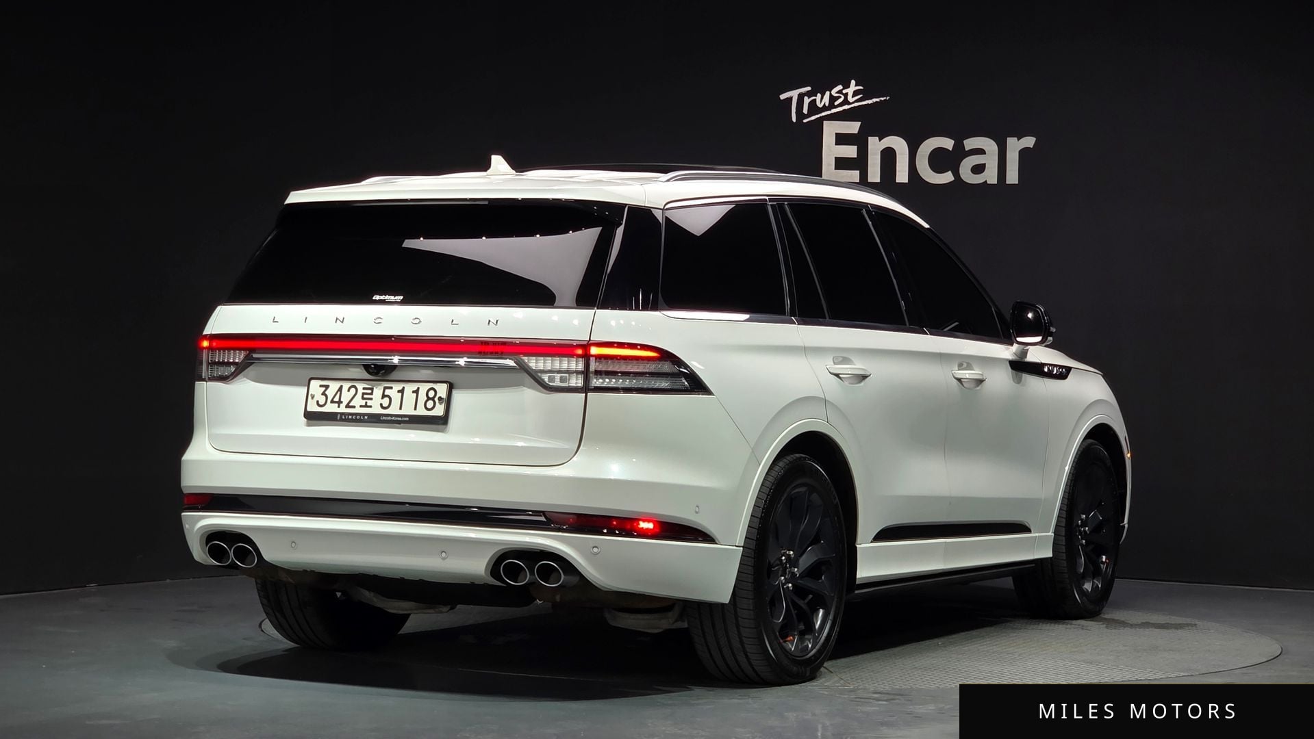 Lincoln Aviator 2021 — миниатюра 2