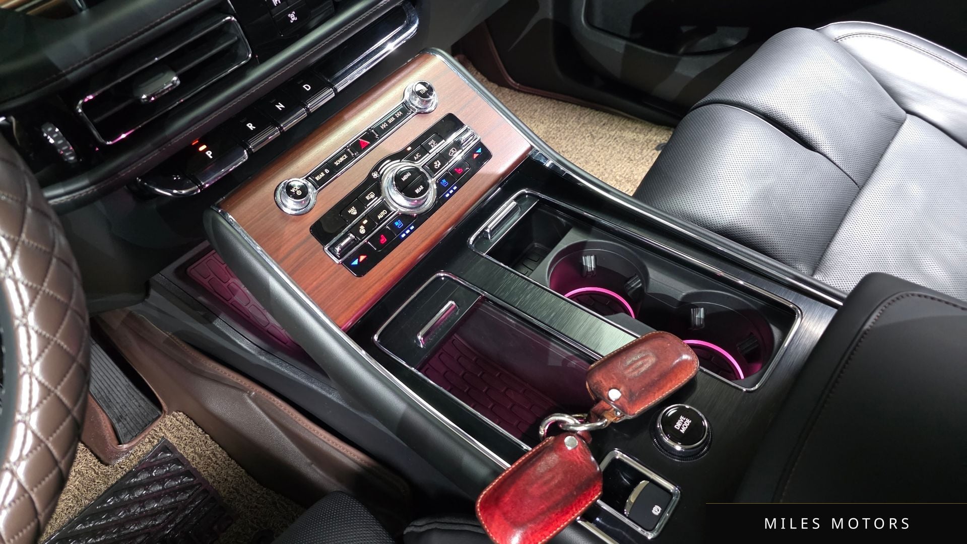 Lincoln Aviator 2021 — миниатюра 12