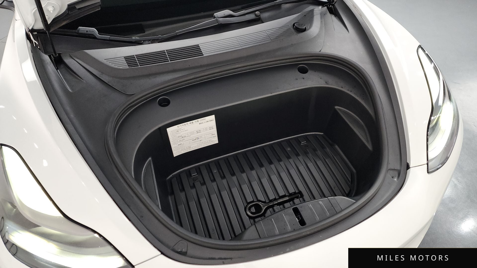 Tesla Model 3 2021 — миниатюра 6
