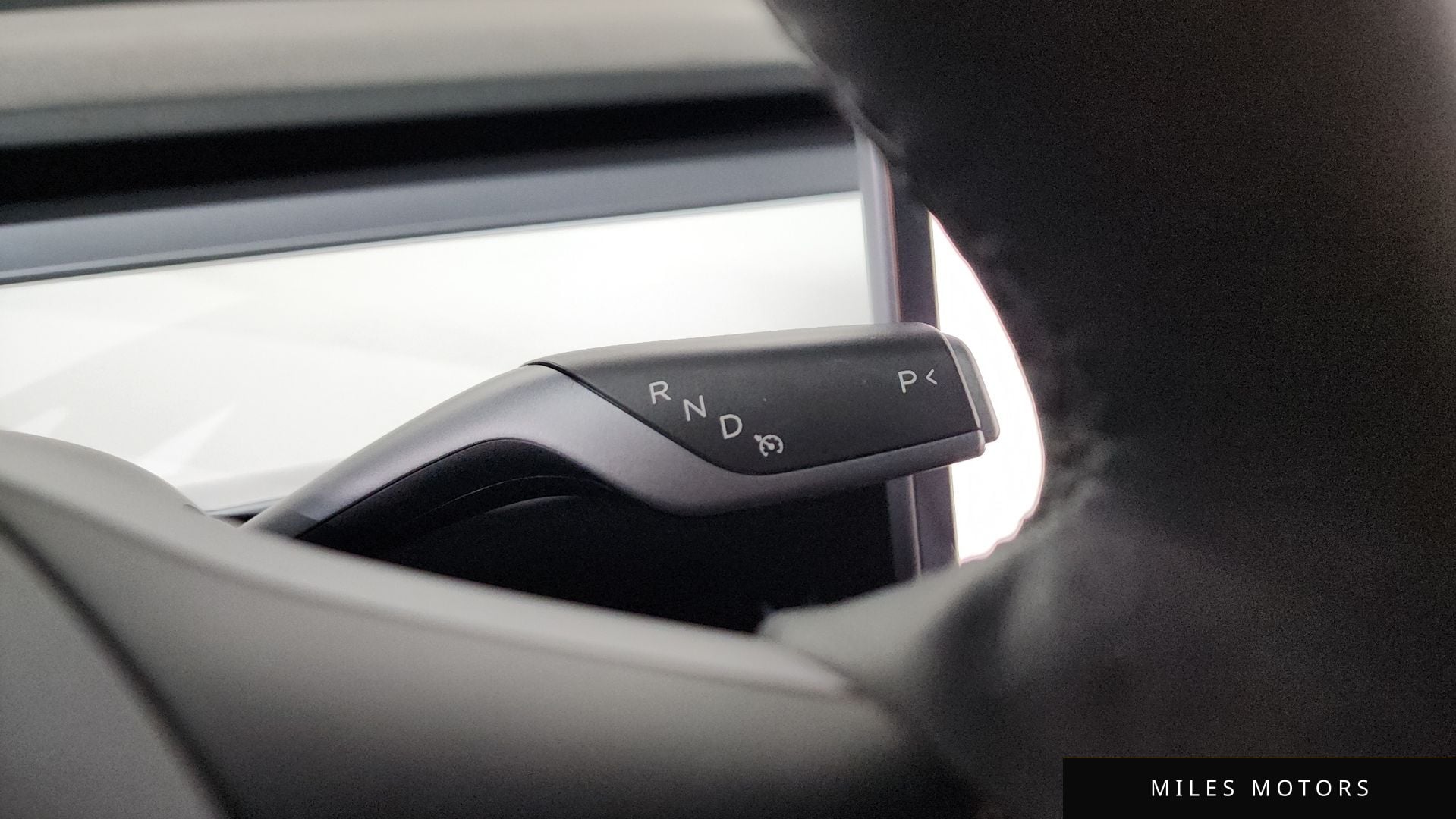 Tesla Model 3 2021 — миниатюра 12