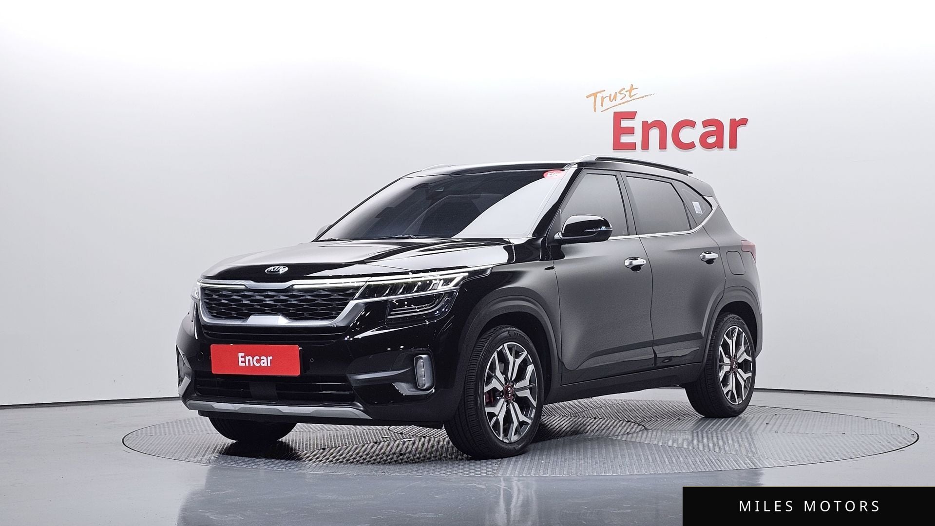 Kia Seltos 2020 — фото 1 из 12