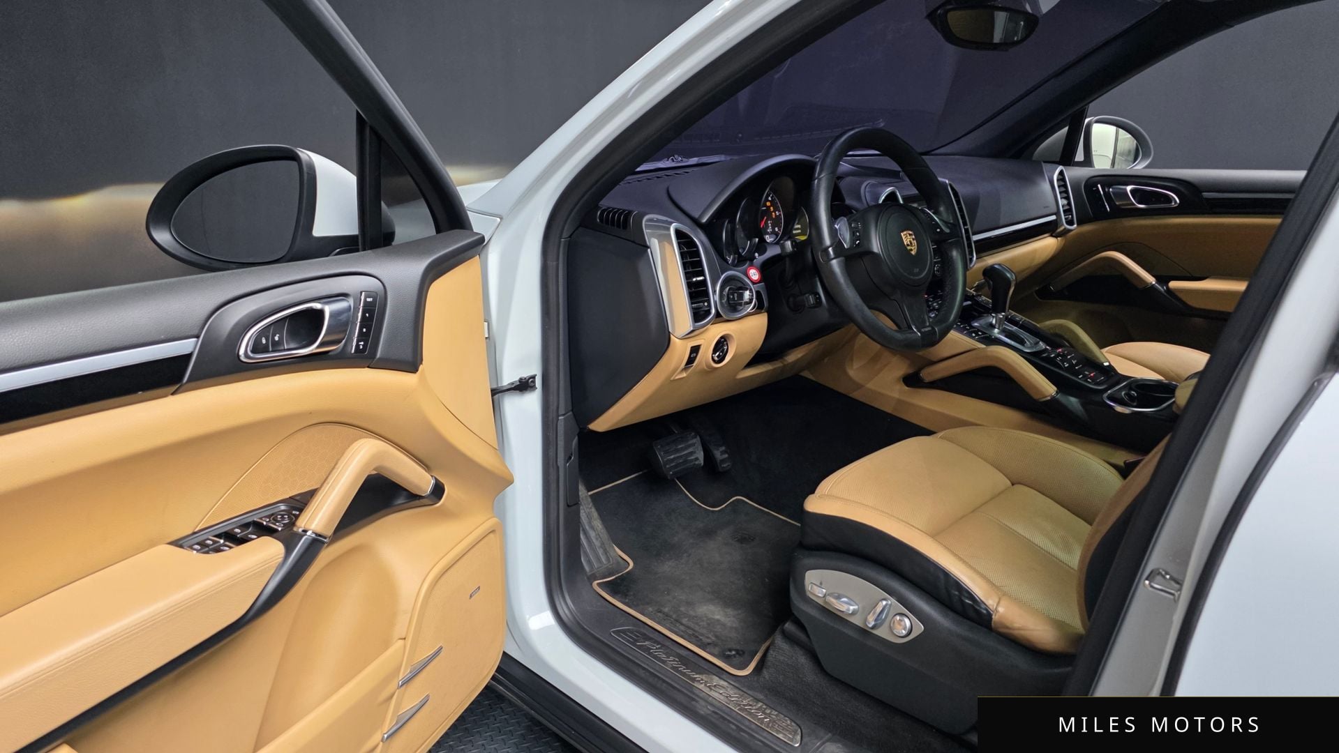 Porsche Cayenne 2014 — миниатюра 10