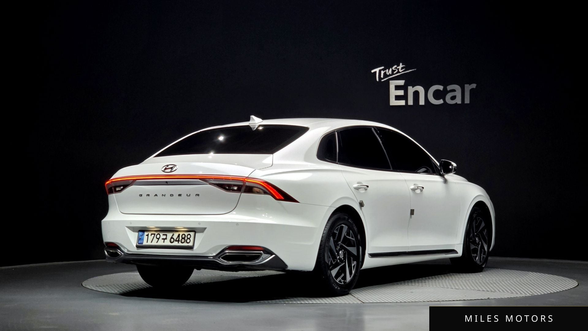 Hyundai Grandeur 2021 — миниатюра 2