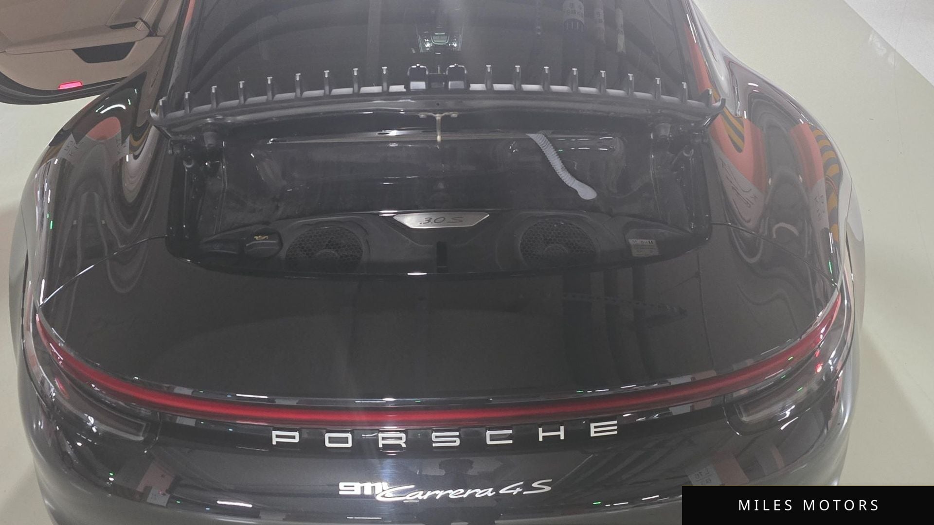 Porsche 911 (992) 2020 — миниатюра 6