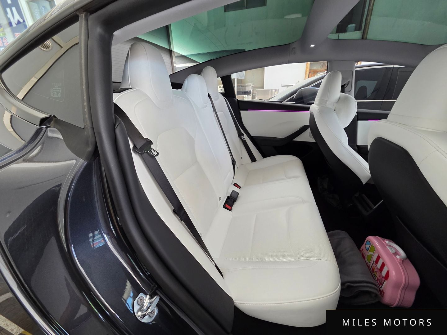 Tesla Model 3 2025 — миниатюра 4