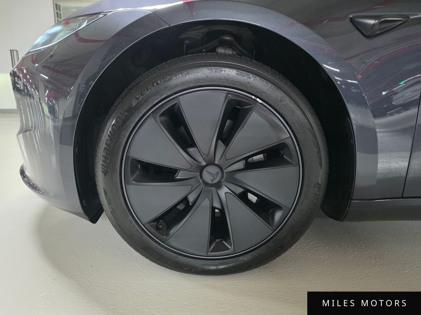 Tesla Model 3 2025 — миниатюра 8