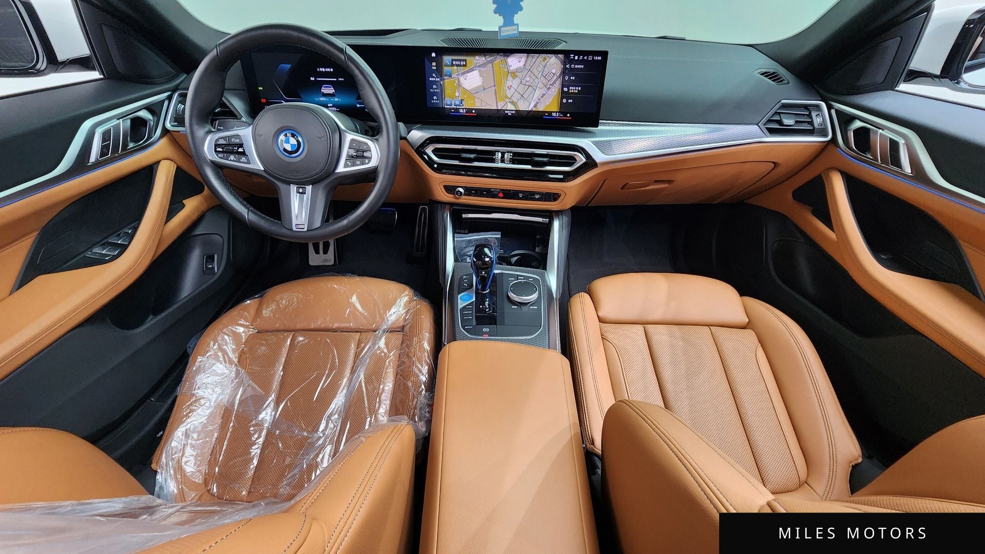BMW i4 2022 — миниатюра 10