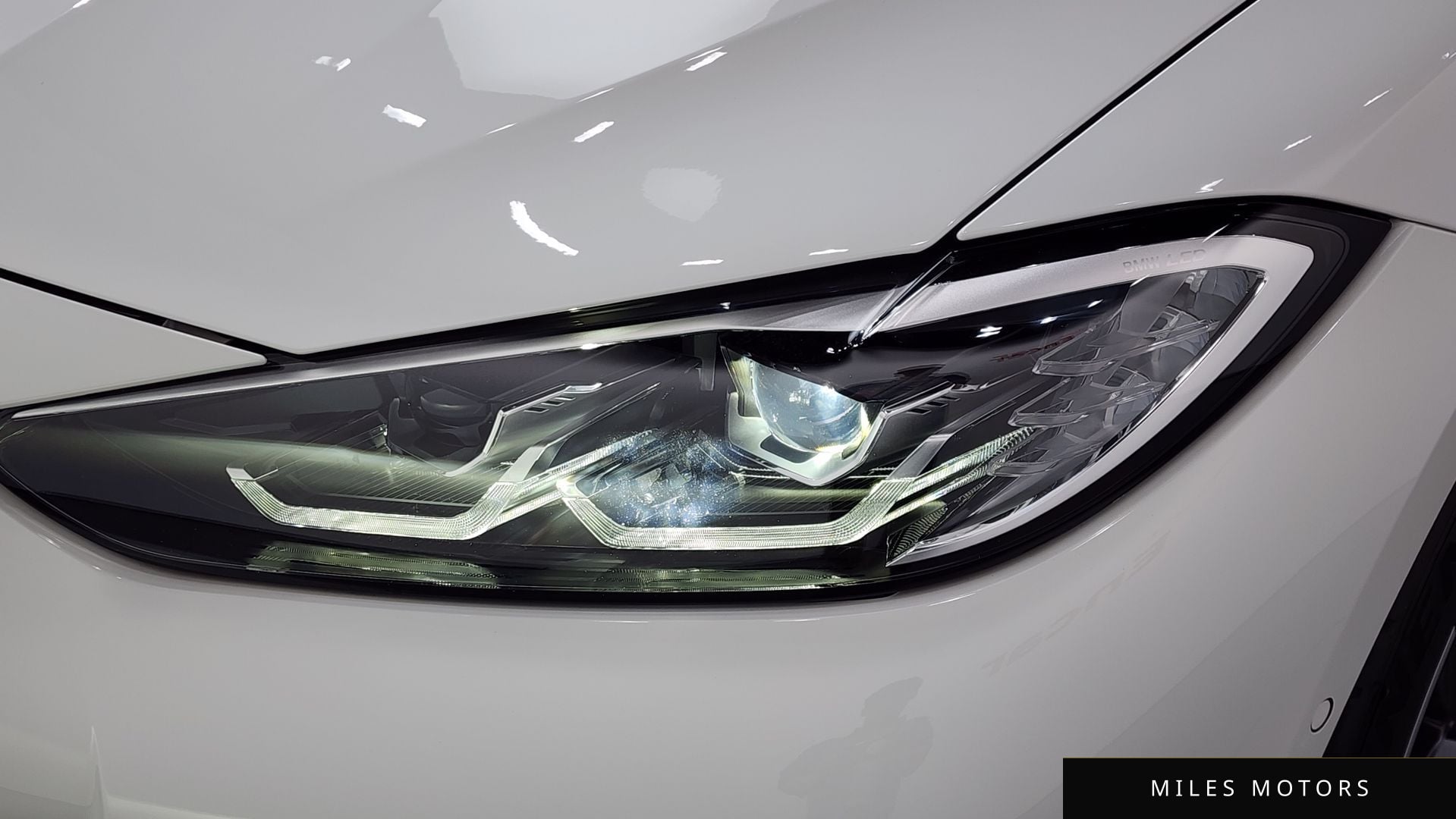 BMW i4 2022 — миниатюра 8
