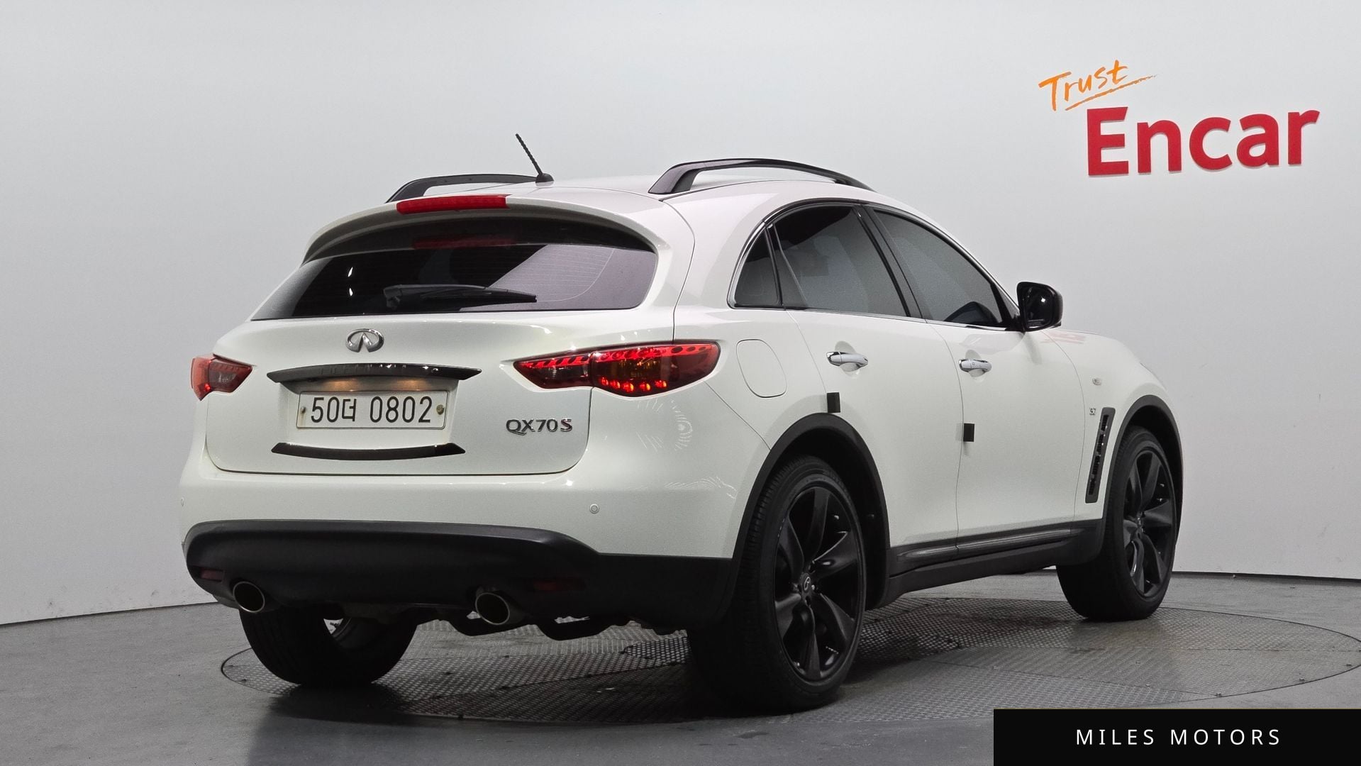 Infiniti QX70 2016 — миниатюра 2