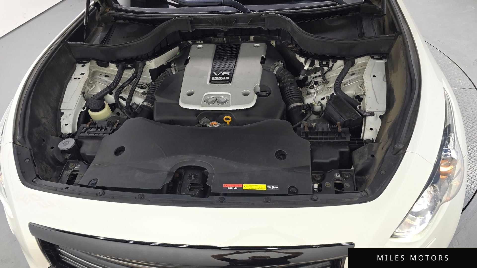 Infiniti QX70 2016 — миниатюра 6